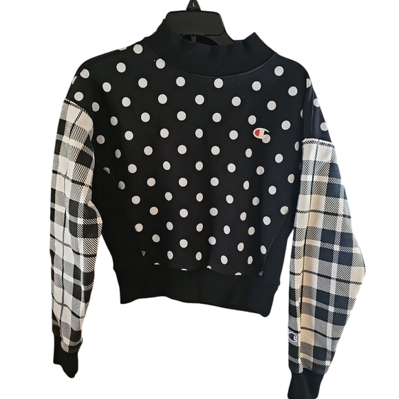 Converse Urban Outfitters cropped polka dot plaid black white sweatshirt sz s - Picture 2 of 5